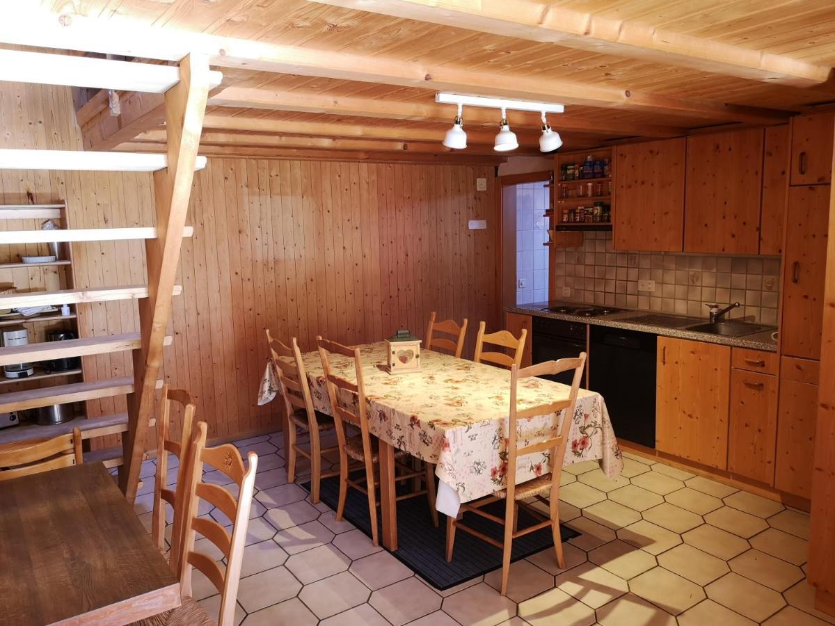 Chalet Mit Alpenambiente Axalp Brienz  Exterior photo